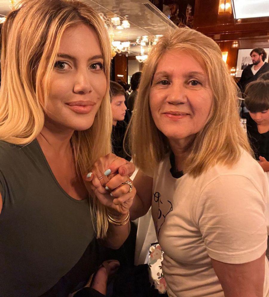 celia-la-mama-de-lionel-messi-tuvo-un-especial-gesto-con-wanda-nara-en-qatar-1474730