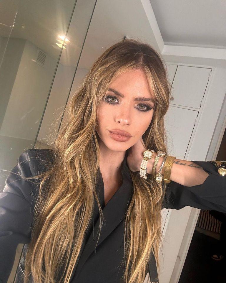 f768x1-82884_83011_126