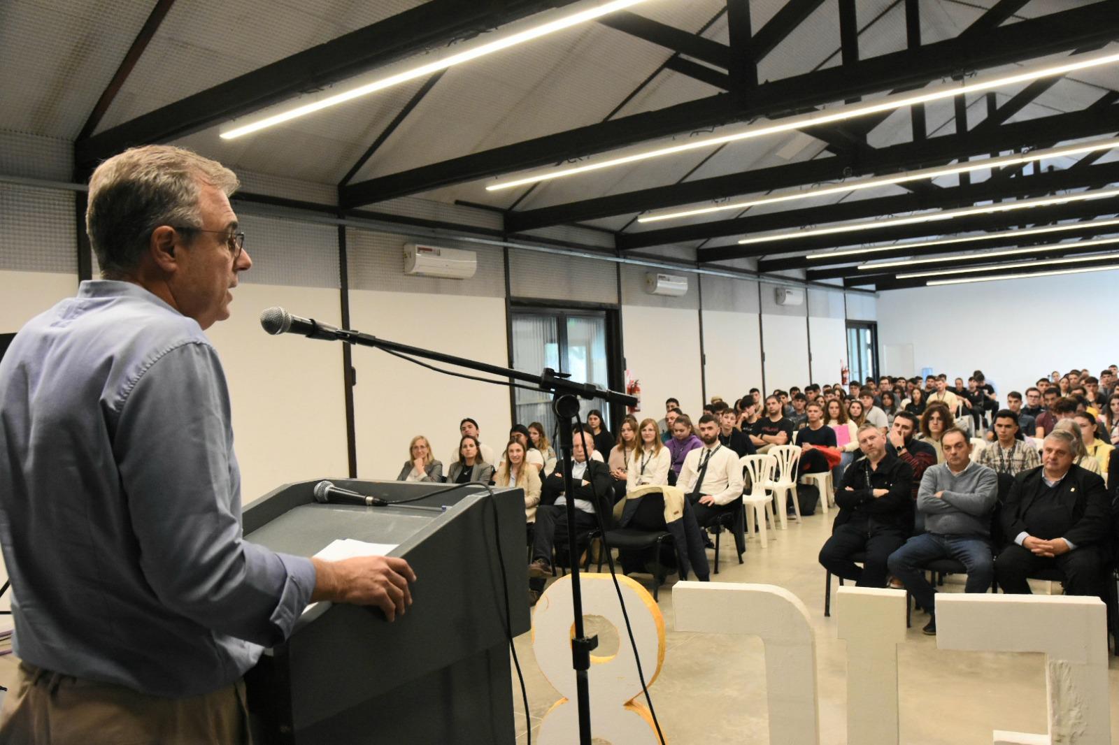 Comenzó La 8ª Jornada Regional De Estudiantes De Ingeniería Civil