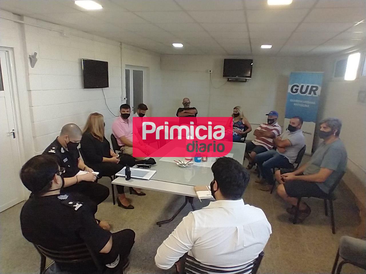 Mesa de Coordinación de Seguridad Institucional + FEV y vecinales (1)