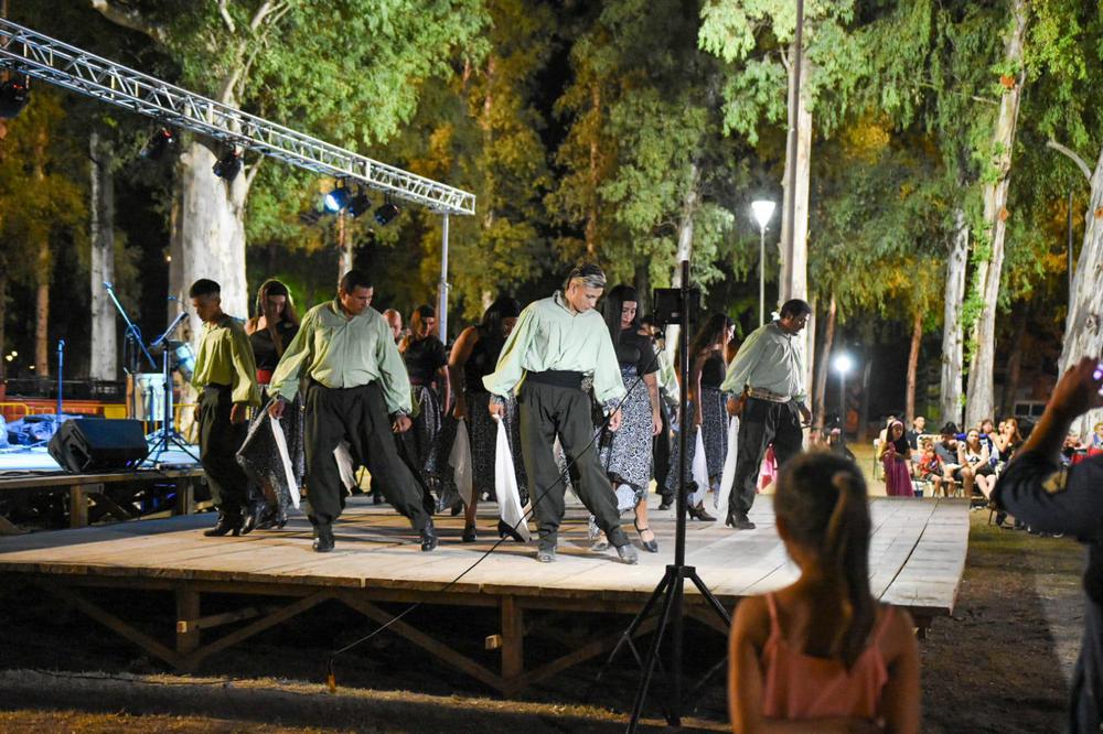 folklore en la estacion (3)