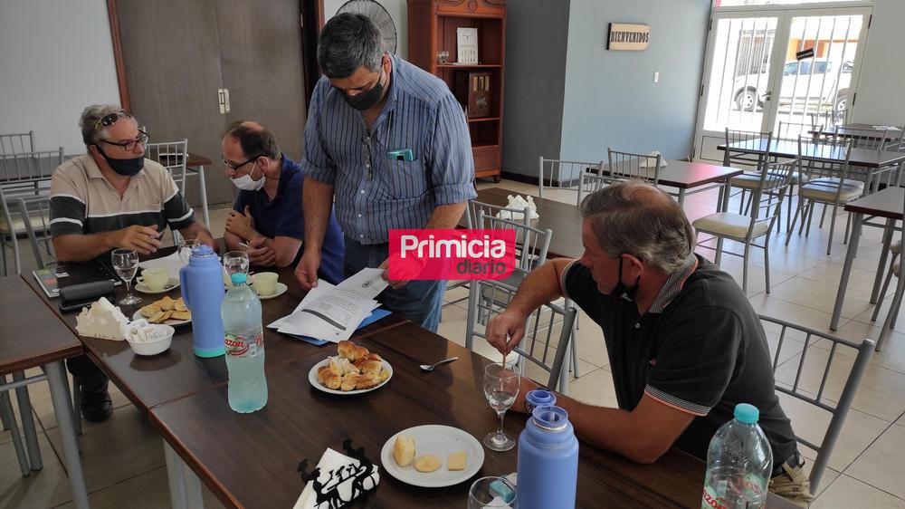 RN 11 - ENTREGA RAP A COMUNAS Y MUNICIPIOS EN GOB CRESPO 14-12-20 (5) (1)