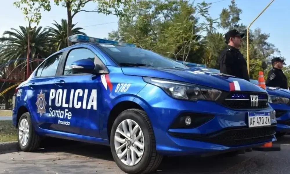 MOvil-policial-1-scaled-1 (1)