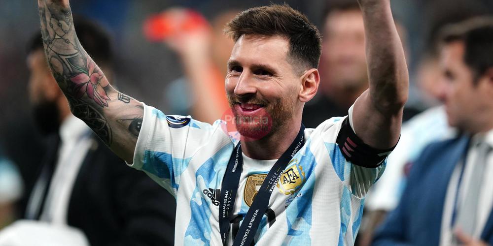 europapress_4493054_01_june_2022_united_kingdom_london_argentinas_lionel_messi_waves_to_the-1-scaled