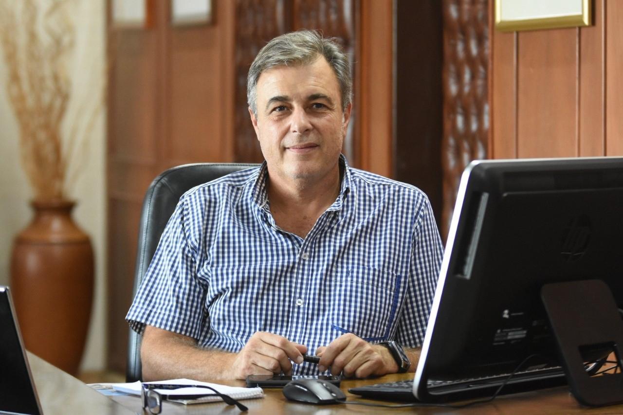 LUIS CASTELLANO