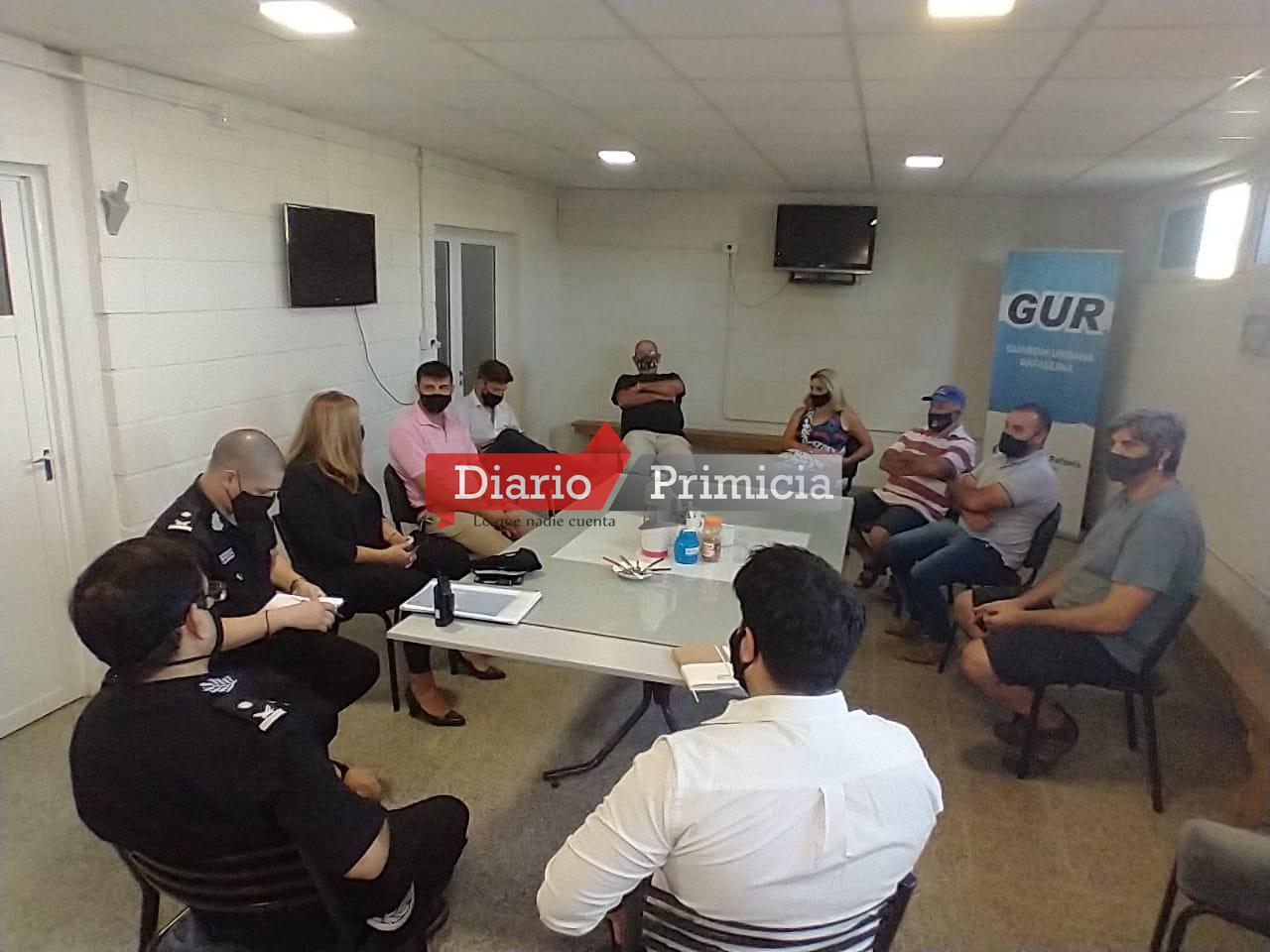 Mesa de Coordinaci贸n de Seguridad Institucional + FEV y vecinales (1)