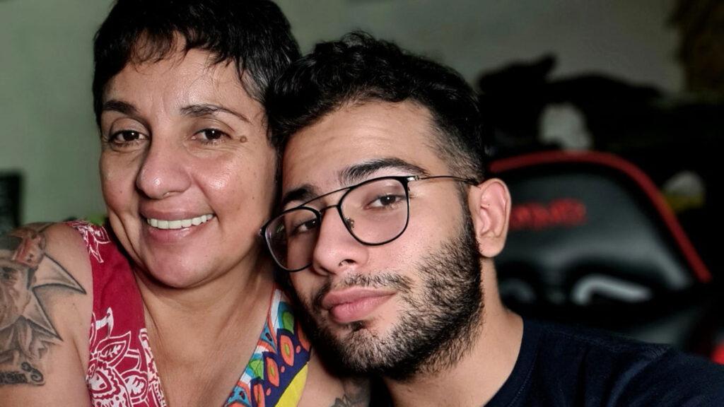 CESAR-SENA-y-su-madre-CASO-CECILIA-1024x576