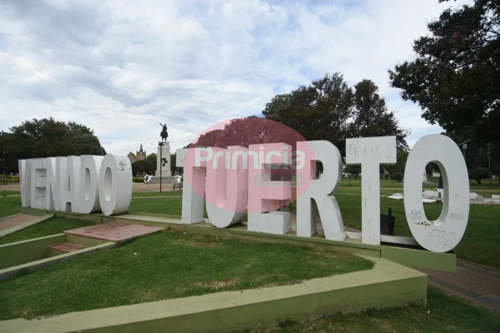 469448_venado_tuerto_cartel_plaza_1024_x_680