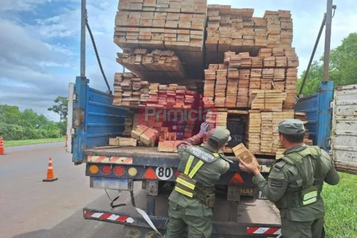 Gendarmeria Marihuana 2 (1)
