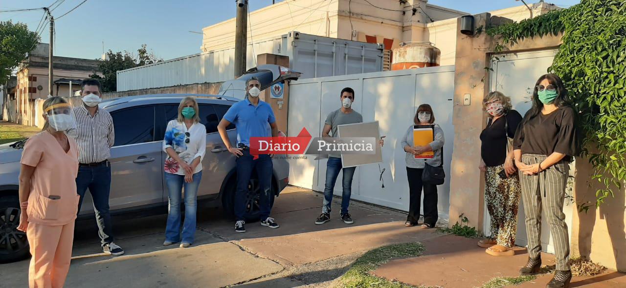 ENTREGA DE DONACIÓN AL HOSPITAL. BLOQUE CAMBIEMOS.