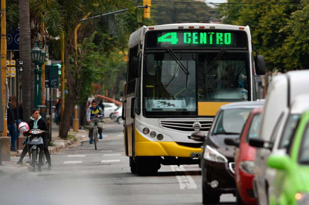 388183_1