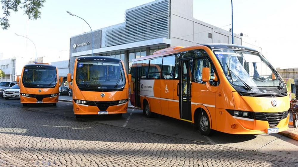 r_fe57f16d89b9d38eb8730ab0e8695dfc