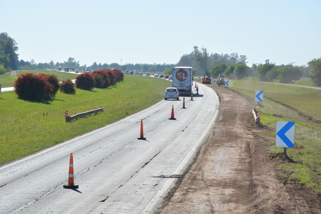 EL GOBBIERNO NACIONAL AVANZA CON LA REPAVIMENTACIÓN DE LA AUTOPISTA ROSARIO-CÓRDOBA II