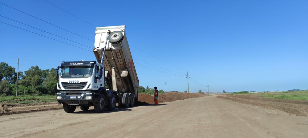 AUT RN 33 - MOVIMIENTO SUELO EN TARRAGONA - 12-4-22 (4)